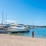 In 8169 * Biograd Na Moru