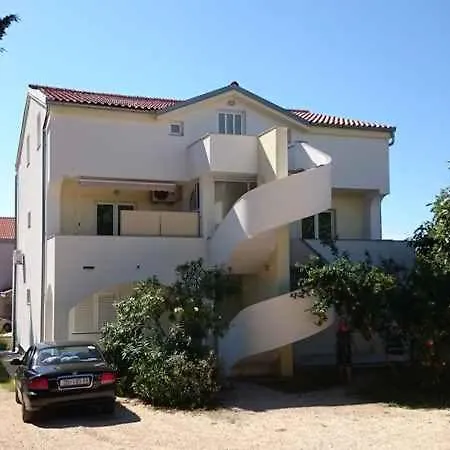 In 8169