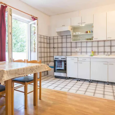 Lägenhet In 8169 Biograd Na Moru